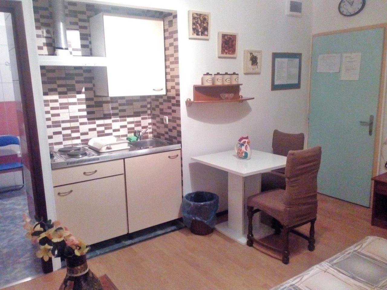 Apartments Lorinda Мощеницька Драга Номер фото